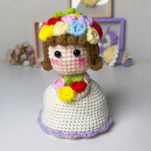 Crochet Bride Holding Flowers(8 hours of work)