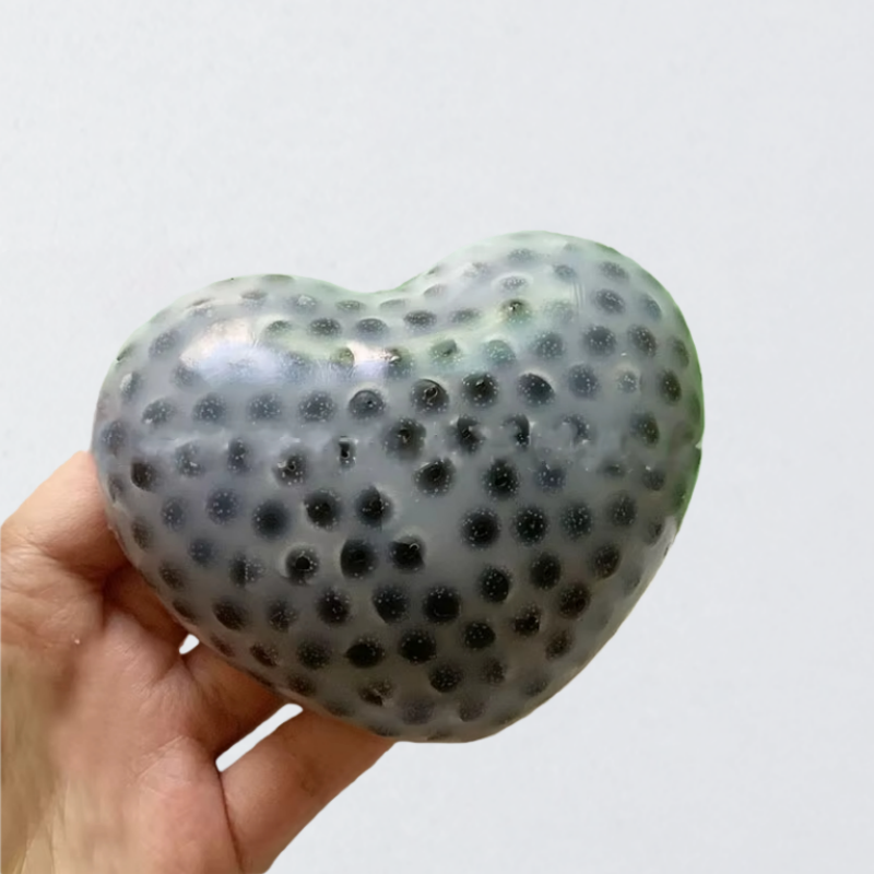 Squeeze pimple heart