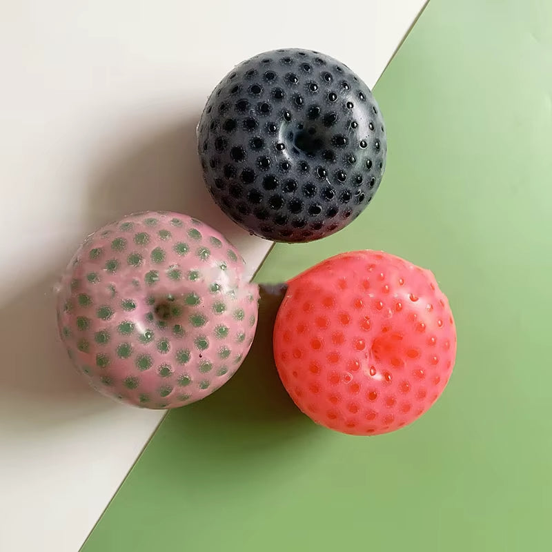 Squeeze pimples & apples