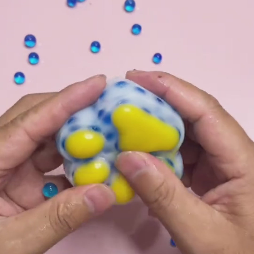 Popping pimples & cat claws